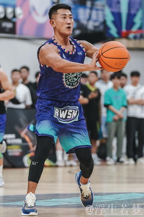 十年“吕途”——记吕晓明