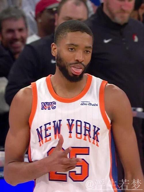 阿夫迪亚33+7阿努诺比28+7 尼克斯翻盘开拓者